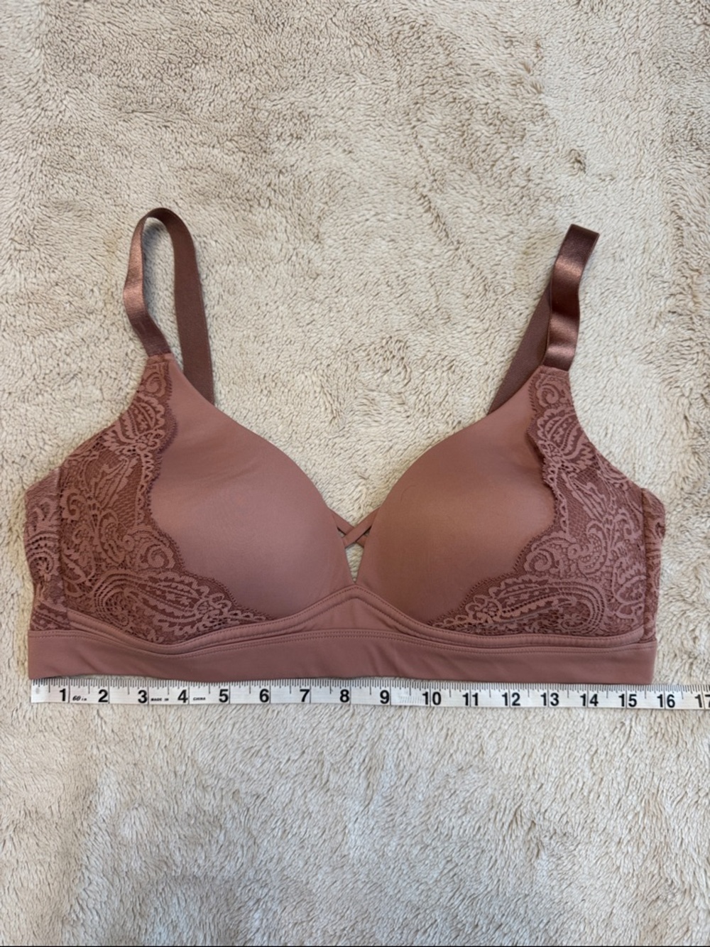 Dusty Rose Lace-Trim Wireless Bra 38D Like New - Picture 4 of 7